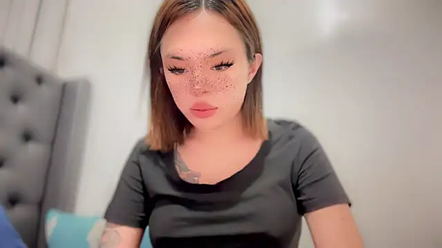 SweetCheska19 online show from December 15, 10:20 am