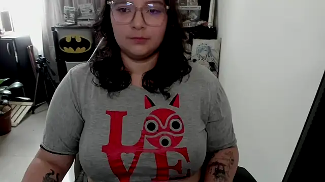 aika-dreams online show from March 17, 2:10 pm