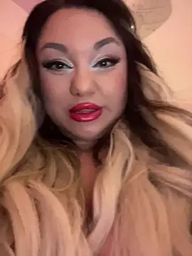 Larissa K online show from November 14, 5:29 am