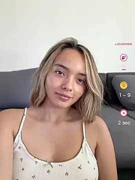 Irina Grant online show from May 1, 5:43 am