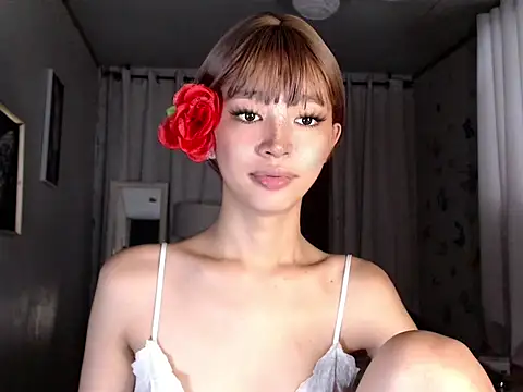Snapshot of urlovely_innocent chatting on September 27, 1:24 am urlovely innocent online show from September 27, 1:24 am