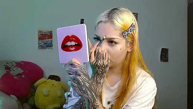 MaryJannes online show from August 6, 11:11 pm