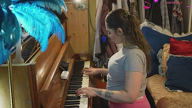 VanessaDoyle online show from February 12, 6:09 pm