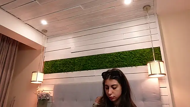 IsabellaMysty online show from April 28, 8:24 pm