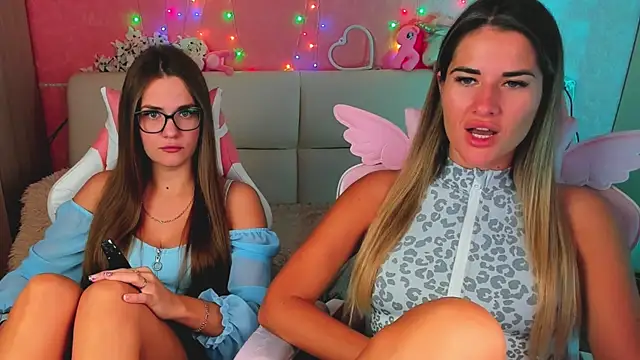 ivannatompsonnn online show from June 24, 3:16 am