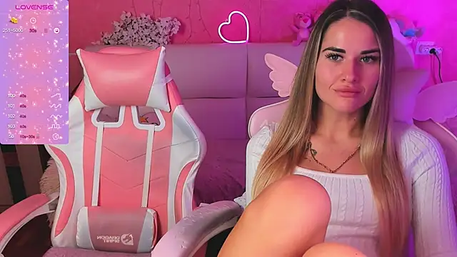 ivannatompsonnn online show from March 1, 6:35 am