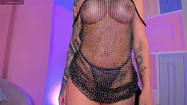 LexieWayne online show from October 15, 8:55 pm