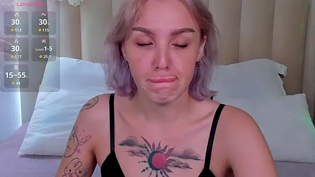 LianaFord online show from October 2, 9:20 pm