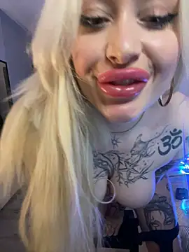 JennaLinn online show from May 1, 12:36 am