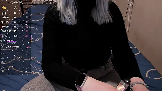 eva zero online show from March 6, 2:12 pm