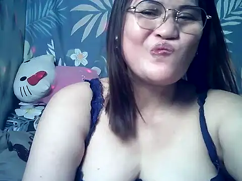 Amazing Angel22 online show from May 15, 12:38 am