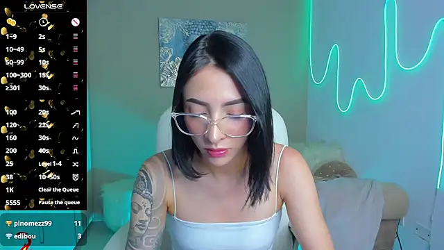 barbie scoth  online show from October 16, 8:44 pm