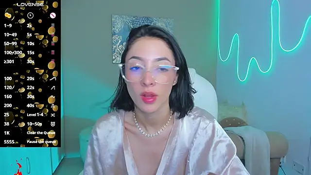 barbie scoth  online show from September 23, 9:57 pm