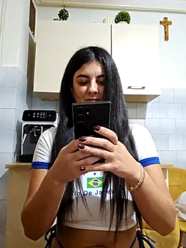 Snapshot of NathalieDream chatting on October 12, 9:28 pm NathalieDream online show from October 12, 9:28 pm