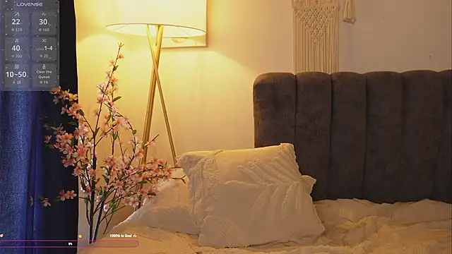 bunnycuteshy online show from September 23, 2:26 pm