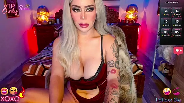 Magnificent Goddess online show from May 31, 5:46 am