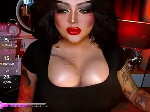 TiffanyWolf online show from June 9, 1:38 am
