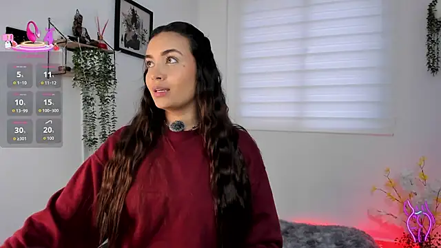 aisha es online show from July 20, 9:26 pm