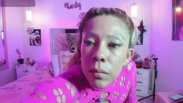 Karly moon online show from September 18, 1:59 am