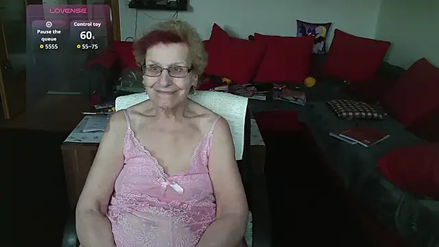 HeisseomaOriginal online show from January 13, 11:36 am