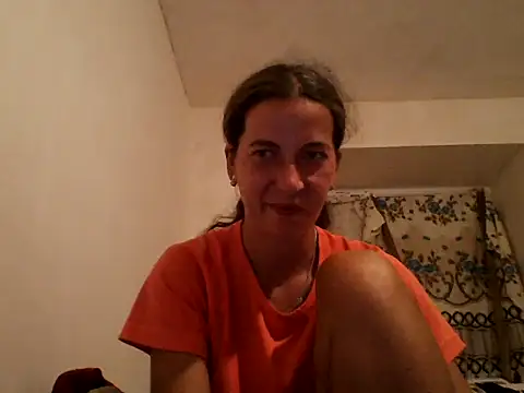 Snapshot of Tamilashaa chatting on September 25, 5:33 pm Tamilashaa online show from September 25, 5:33 pm