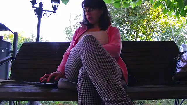 SquirtyMellissaLabia online show from July 28, 4:21 am