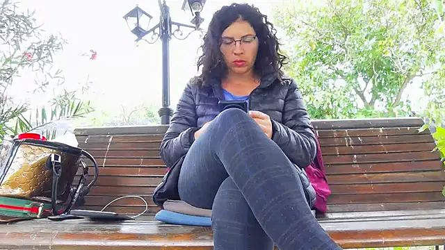 SquirtyMellissaLabia online show from September 26, 7:39 am