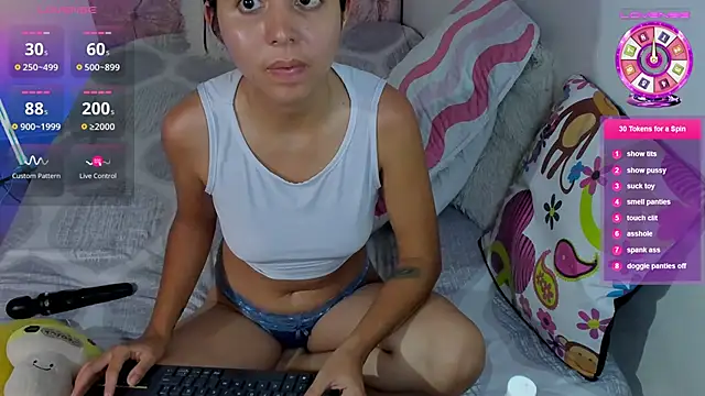amelia petiite online show from June 4, 1:11 am