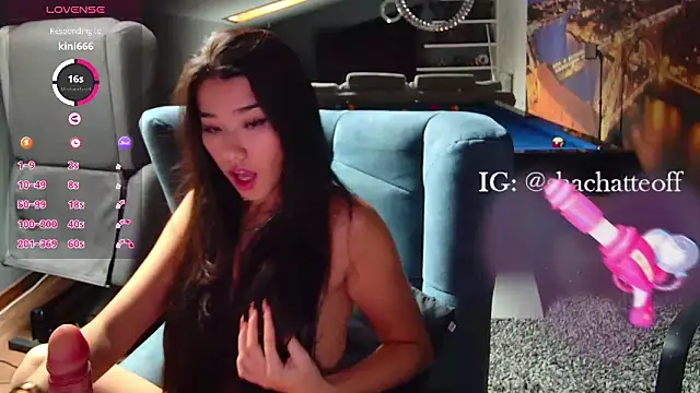 shachatteof online show from September 27, 8:54 am