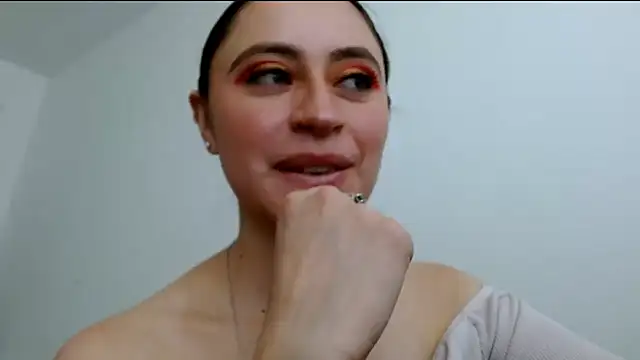 Juls winter  online show from July 6, 6:21 pm