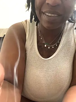 markquanna online show from May 2, 7:11 am