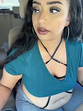 CarmelaAnthony online show from April 30, 6:57 pm