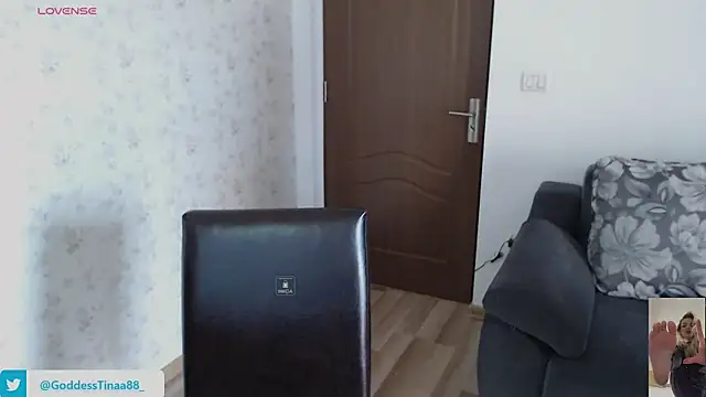 Goddess Tina online show from October 30, 7:55 am