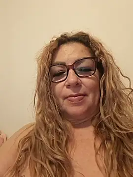gisela27 online show from July 30, 4:02 am