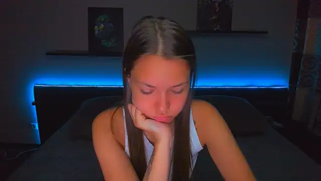 AlexaBarkley online show from June 17, 12:56 am