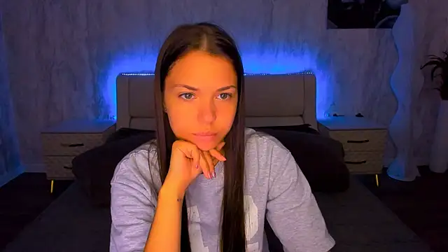 AlexaBarkley online show from July 29, 12:10 am