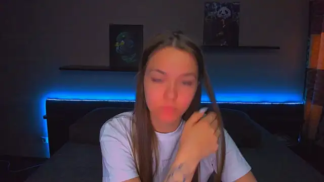 AlexaBarkley online show from April 28, 12:41 am