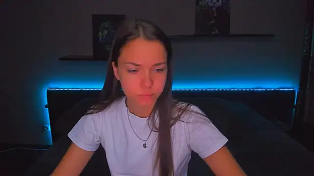 AlexaBarkley online show from October 24, 12:17 am