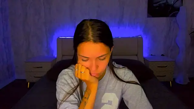 AlexaBarkley online show from July 15, 12:37 am