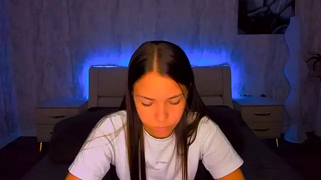 AlexaBarkley online show from July 23, 12:45 am