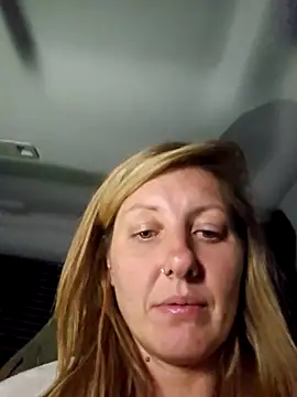 SheIsSomething online show from September 15, 3:37 am