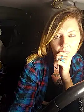 SheIsSomething online show from December 2, 12:56 am