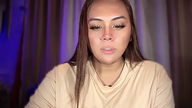 xxUrlovelytsxx online show from January 13, 5:06 pm