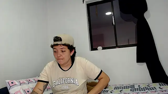 kathy luisa online show from July 8, 11:18 pm