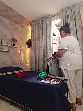 agathaxxx-69 online show from October 31, 6:23 pm