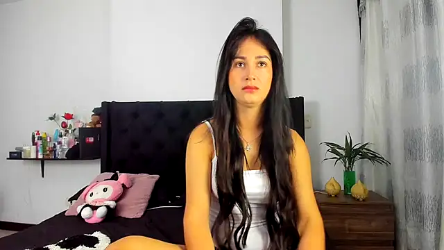 AndreaStivens online show from February 7, 10:08 am