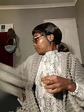 HoneyDropsX online show from July 10, 2:56 am