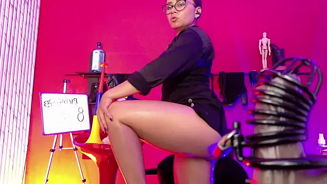 MistressSlut1 online show from July 6, 3:03 pm