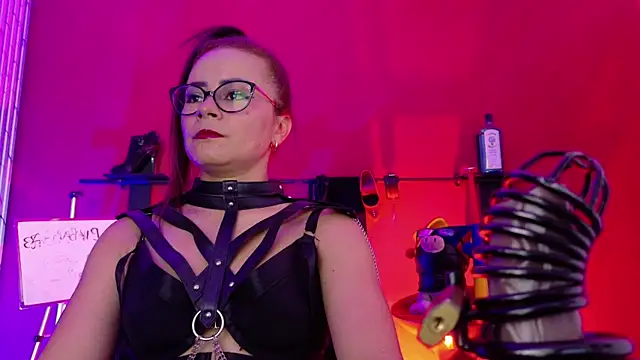MistressSlut1 online show from June 30, 11:31 am