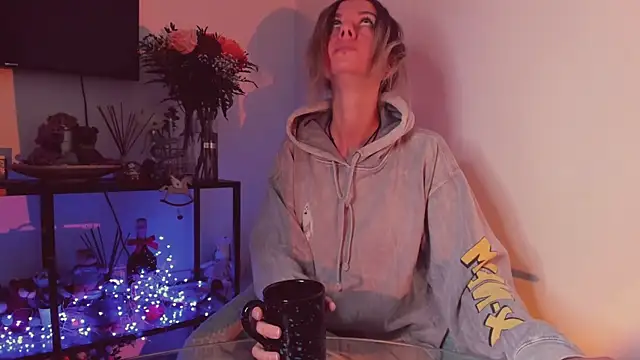 trafka murafka online show from February 7, 9:29 pm